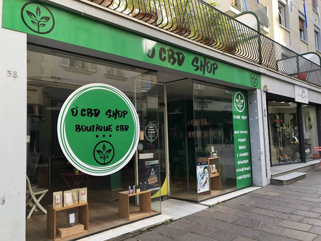 découvrez les meilleures boutiques cbd en france, proposant une large sélection de produits de qualité allant des huiles aux fleurs, en passant par les cosmétiques et les infusions. profitez de conseils d'experts pour une expérience rassurante et personnalisée.